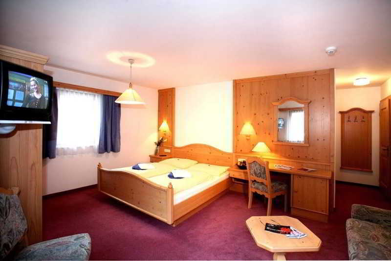 First Mountain Hotel Oetztal Längenfeld Exterior foto